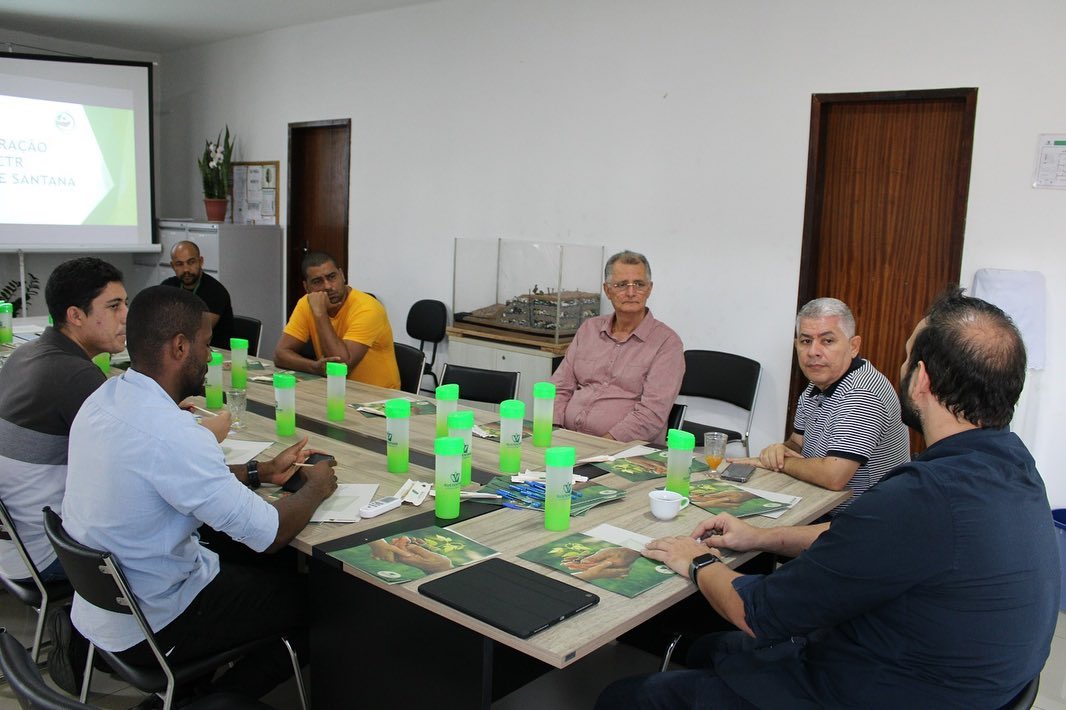 ANGUERA: PREFEITO BUSCA NOVA PARCERIA PARA O DESCARTE DE LIXO DO MUNICÍPIO. 